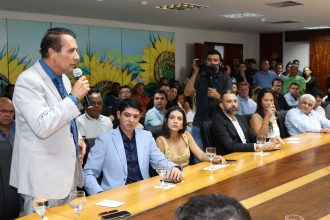 posse-de-dr-danilo-na-aleto-e-prestigiada-por-autoridades-e-liderancas-politicas