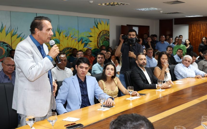 posse-de-dr-danilo-na-aleto-e-prestigiada-por-autoridades-e-liderancas-politicas