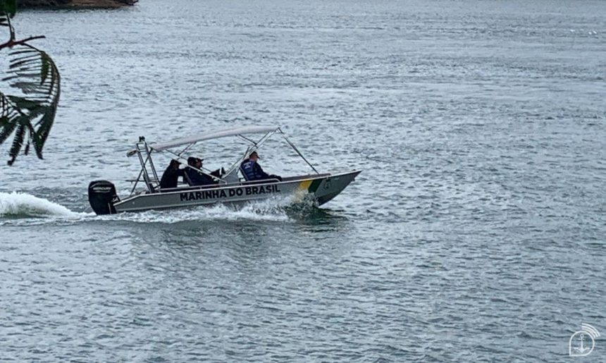 quase-um-mes-apos-queda-de-ponte-entre-o-ma-e-to,-marinha-realiza-buscas-pelos-tres-desaparecidos