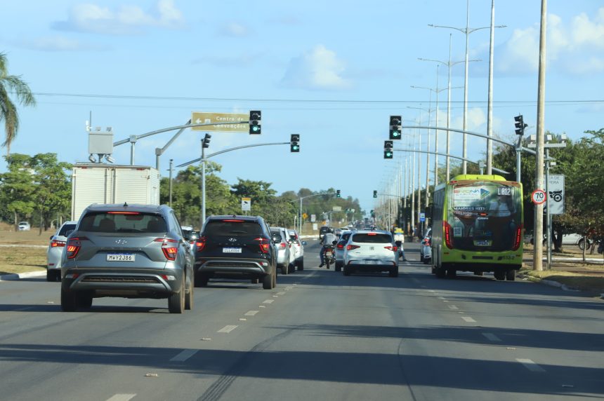 tempo-de-semaforos-em-palmas-tera-alteracao-a-partir-deste-sabado-(25);-veja-mudancas