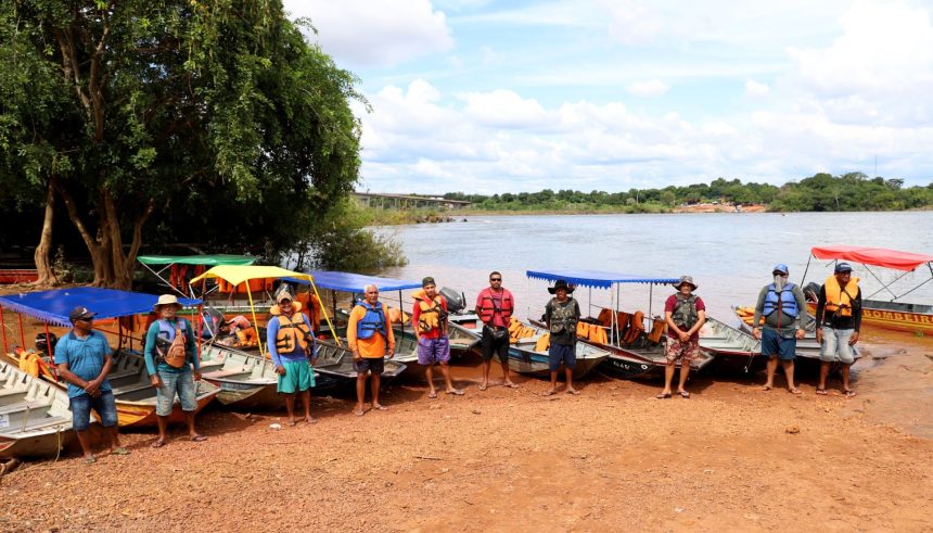 barcos-comecam-a-fazer-travessia-gratuita-de-pessoas-entre-municipios-do-tocantins-e-do-maranhao-apos-queda-de-ponte