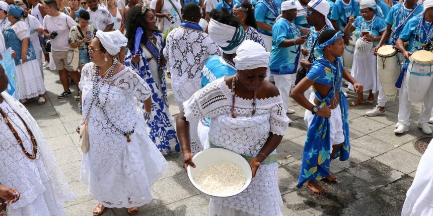 festa-para-iemanja-celebra-e-fortalece-religiosidade-afrobrasileira