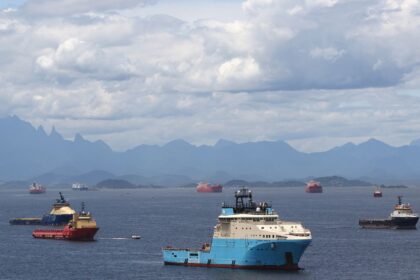 remocao-de-navios-abandonados-na-baia-de-guanabara-sera-no-2o-semestre