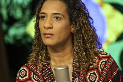 ministra-da-igualdade-racial-desfilara-na-unidos-de-padre-miguel