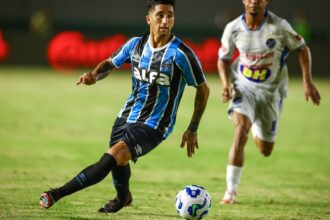 gremio-bate-sao-raimundo-nos-penaltis-e-segue-na-copa-do-brasil