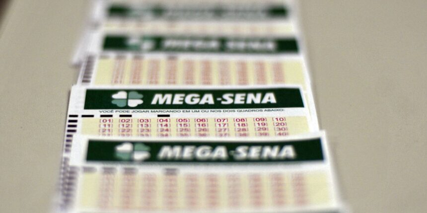 mega-sena-acumula-novamente-e-pode-pagar-premio-de-r$-120-milhoes