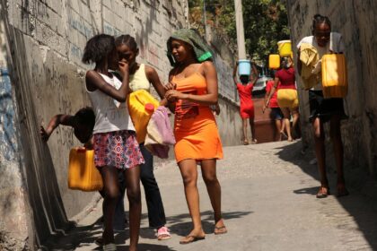 criancas-no-haiti-relatam-adesao-a-gangues-por-fome-e-medo,-diz-ong