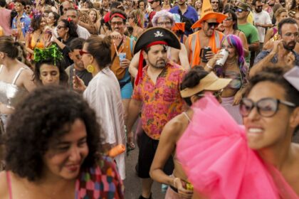 carnaval-do-df-tem-misturas-de-ritmos-e-mudanca-de-percursos-de-blocos