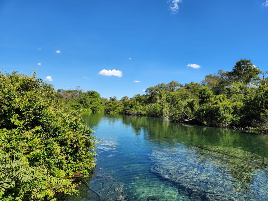 cachoeiras-e-lagoas-de-aguas-cristalinas:-tocantins-tem-destinos-paradisiacos-para-fugir-das-folias-de-carnaval