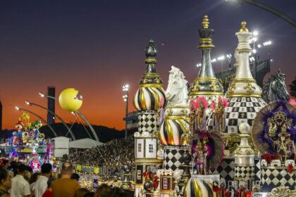 rosas-de-ouro-e-campea-do-carnaval-das-escolas-de-samba-de-sao-paulo