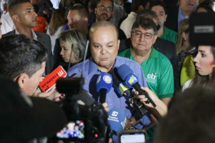 8-de-janeiro:-moraes-arquiva-inquerito-contra-governador-do-df