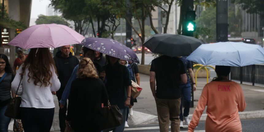 semana-comeca-com-retorno-de-chuvas-intensas-e-frente-fria-no-sul