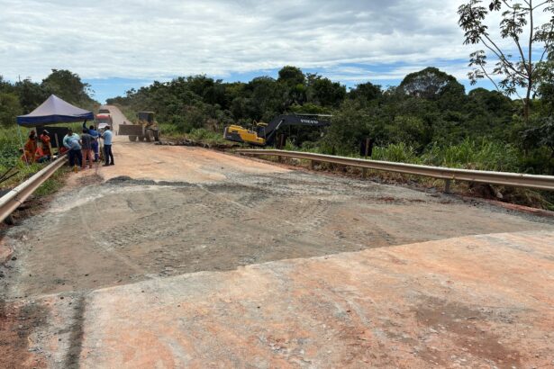 transito-em-ponte-e-liberado-apos-obras-de-reparos-no-aterro,-vigas-e-cabeceira