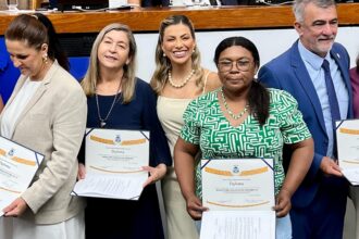 deputado-dr.-danilo-alencar-indica-duas-homenageadas-para-o-diploma-de-mulher-cidada-da-aleto