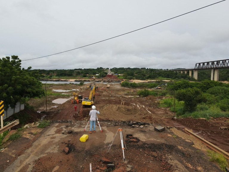 comecam-escavacoes-para-construcao-de-nova-estrutura-da-ponte-que-desabou-entre-tocantins-e-maranhao