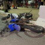 jovem-morre-apos-perder-controle-de-moto-e-bater-em-mureta-de-ponte