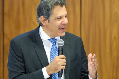 isencao-do-ir-sera-equivalente-a-um-14o-salario,-diz-haddad