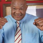 lenda-do-boxe,-campeao-olimpico-george-foreman-morre-aos-76-anos