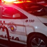 moradores-de-favela-paulistana-fazem-barricada-contra-acao-policial