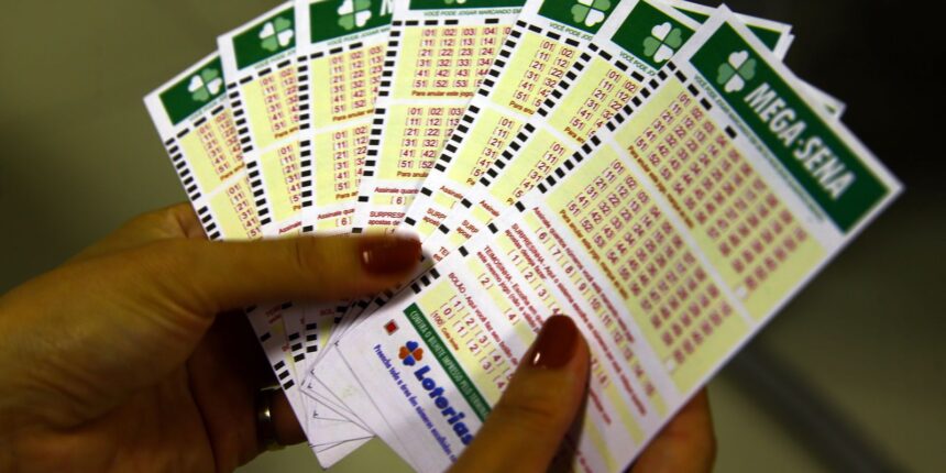 bolao-de-balneario-gaivota-(sc)-leva-premio-de-25-milhoes-na-mega-sena