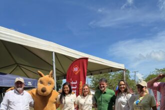 claudia-lelis-participa-do-lancamento-do-programa-“tocantins-amigo-dos-pets”,-em-alianca