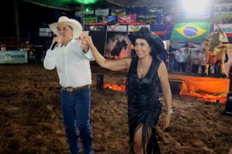 deputada-janad-valcari-marca-presenca-na-42a-edicao-da-expoagro-miracema