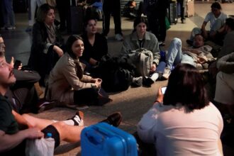 apagao:-brasileiro-que-mora-em-madri-relata-fila-em-mercados