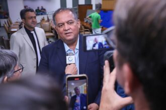 e-visita-a-aleto,-eduardo-gomes-defende-uniao-em-prol-do-tocantins