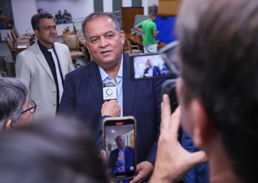 e-visita-a-aleto,-eduardo-gomes-defende-uniao-em-prol-do-tocantins