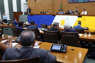 amelio-cayres-e-convidado-para-colaborar-com-campanha-maio-amarelo-do-detran