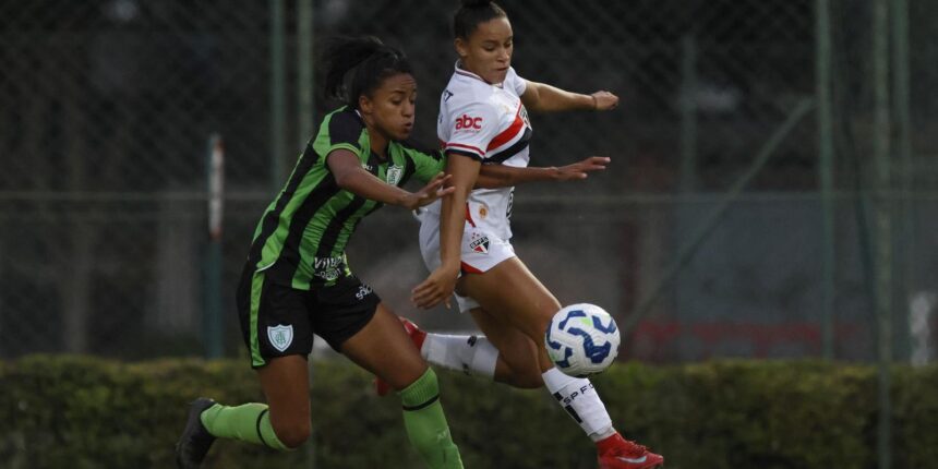 america-mg-supera-sao-paulo-por-3-a-1-no-brasileirao-feminino