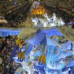 roda-de-samba-conta-a-historia-dos-sambas-enredo