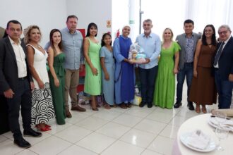 acao-do-dia-das-maes-mobiliza-servidores-da-aleto-e-beneficia-instituicao-de-palmas