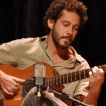 viola-caipira-de-daniel-ganc-embala-cena-musical-na-tv-brasil