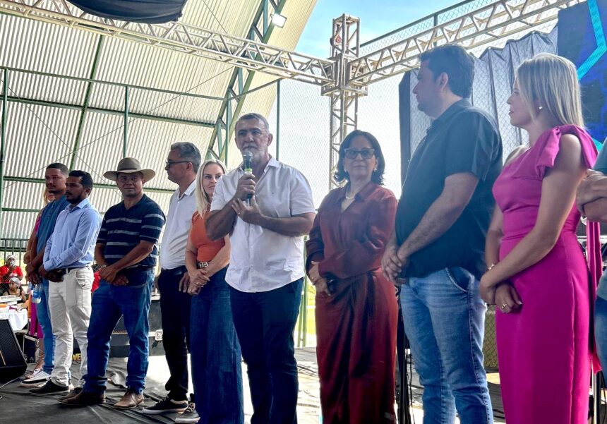 em-lizarda,-presidente-amelio-prestigia-um-dos-maiores-eventos-alusivo-ao-dia-das-maes-do-tocantins