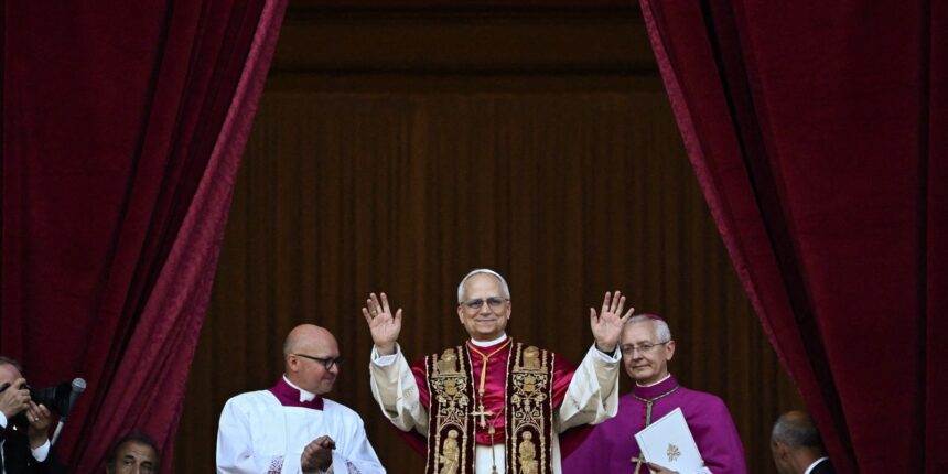 papa-pede-fim-da-guerra-de-palavras-e-libertacao-de-jornalistas-presos