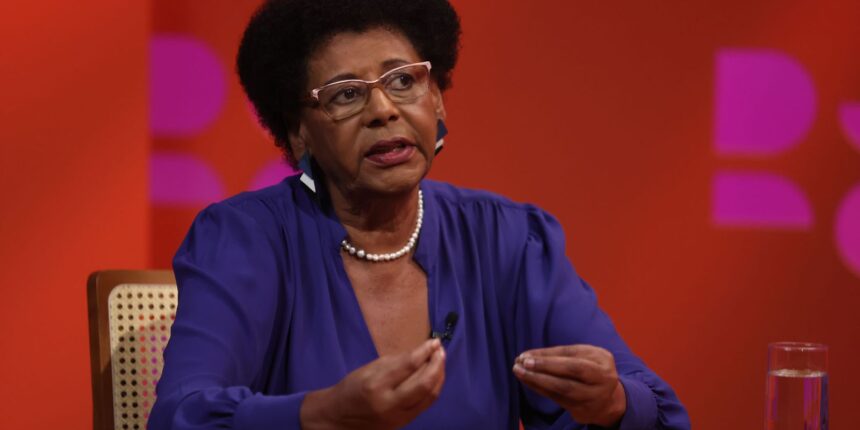 no-dr-com-demori,-cida-bento-debate-a-desigualdade-racial-no-brasil