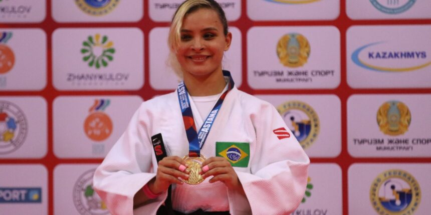 rosi-andrade-e-ouro-no-mundial-de-judo-paralimpico