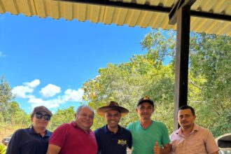 moisemar-marinho-participa-da-1a-tropeada-dos-amigos-de-bom-jesus-e-fortalece-a-tradicao-sertaneja