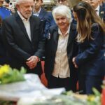 milhares-de-uruguaios-se-despedem-de-pepe-mujica-em-funeral