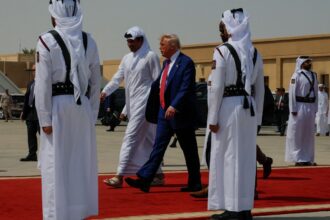 trump-reafirma-desejo-de-tomar-gaza;-hamas-diz-que-nao-esta-a-venda