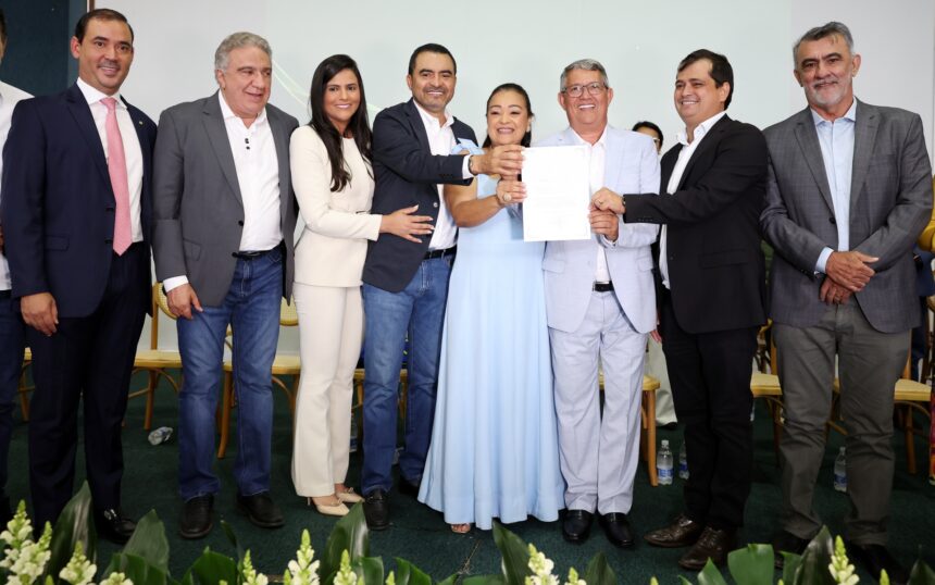 deputados-estaduais-prestigiam-cerimonia-de-posse-da-nova-diretoria-da-atm