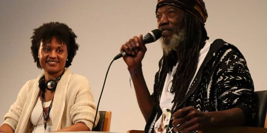 ativistas-debatem-resistencia-digital-diante-de-ia-e-plataformizacao