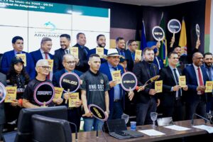 audiencia-publica-com-o-tema-“transito-seguro-preserva-vidas”-reune-varias-autoridades-na-camara-municipal-de-araguaina