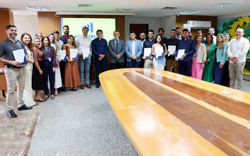 assembleia-legislativa-empossa-novos-servidores-concursados