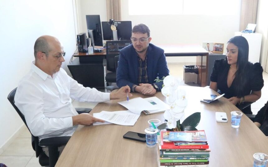 escola-do-legislativo-ofertara-cursos-ead-gratuitos-para-servidores-municipais-de-palmas