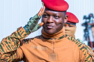 lider-anti-imperialista-em-burkina-faso,-traore-se-destaca-na-africa