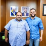 itapiratins-recebe-r$-200-mil-de-leo-barbosa-para-construcao-de-novo-campo-de-futebol-society