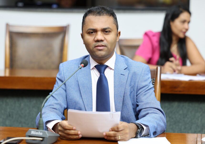 lei-de-autoria-do-deputado-moisemar-proibe-ligacoes-automaticas-de-telemarketing-no-tocantins