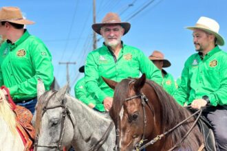 amelio-cayres-participa-da-35a-cavalgada-de-araguaina-e-destaca-pl-que-cria-regiao-metropolitana